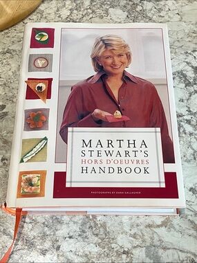 Martha Stewart Handbook FIRST EDITION 1999 “Hors D'Oeuvres”